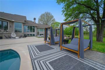 15525 Switzer Road  Overland Park, KS 66221