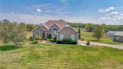 29621 Ashmore Way  Spring Hill, KS 66083