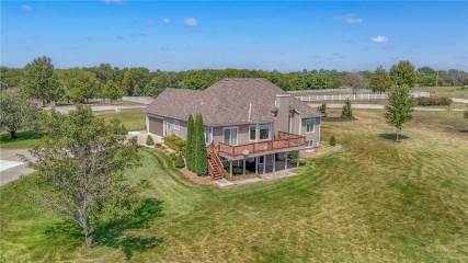 29621 Ashmore Way  Spring Hill, KS 66083