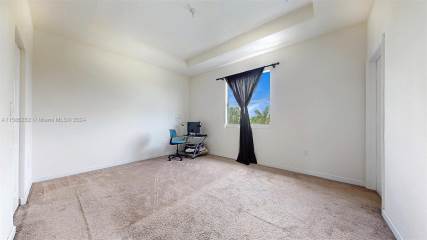 9419 W 32Nd Ln 9419 Hialeah, FL 33018