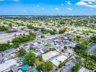 73 E 47Th St  Hialeah, FL 33013