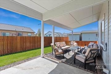 675 Sw Miner Drive  Mountain Home, ID 83647