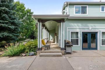 206 Cobblestone Ct  Lyons, CO 80540