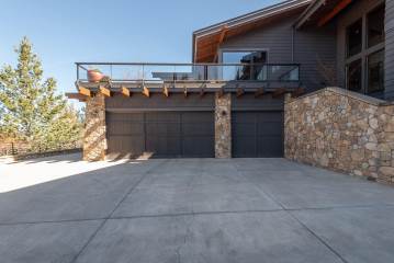 3282 Nw Starview Drive  Bend, OR 97703
