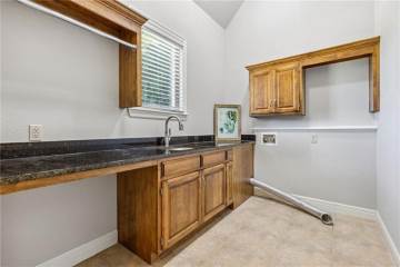 15356 Carter Road  Overland Park, KS 66221